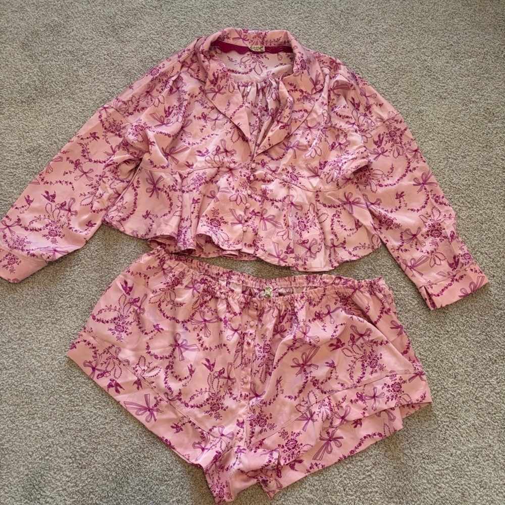 Intimately Free People Beauty Sleep Pajama Set Womens L/XL Pink Satin Coquette